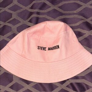 Steve Madden Light Pink Bucket Hat